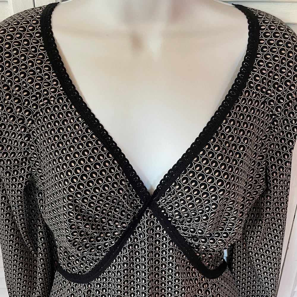Max Studio Black Top Elastic Cuff Small - Picture 4 of 11